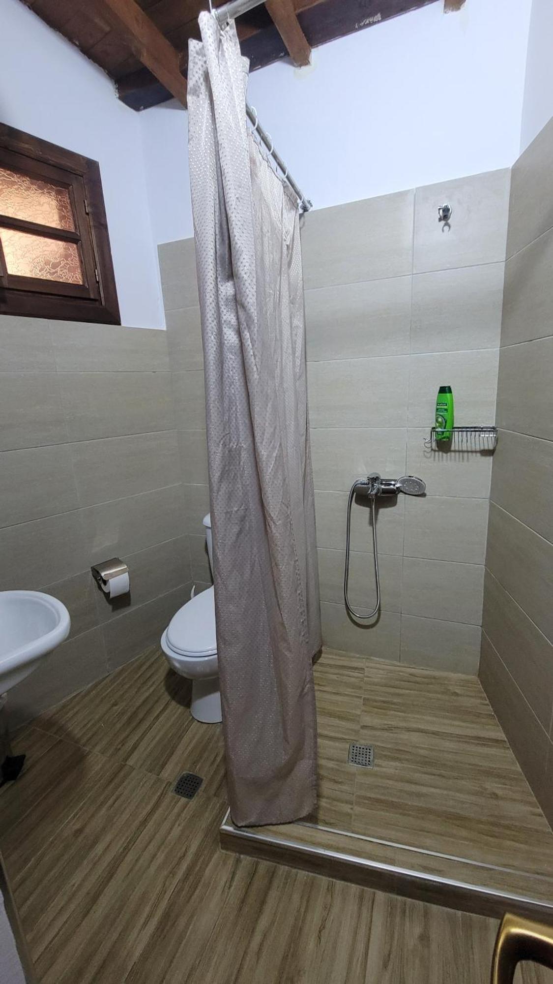 Hostel Mangalem Berat Exterior foto